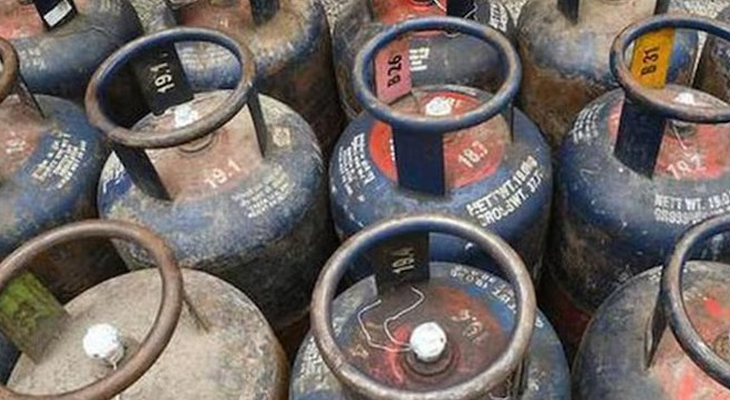 Aajkaal Daily (Desh Pardesh Ni Aajkaal)