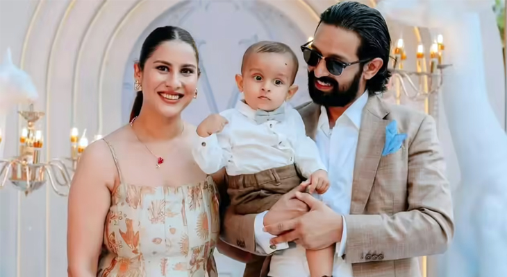 Aajkaal Daily (Desh Pardesh Ni Aajkaal)