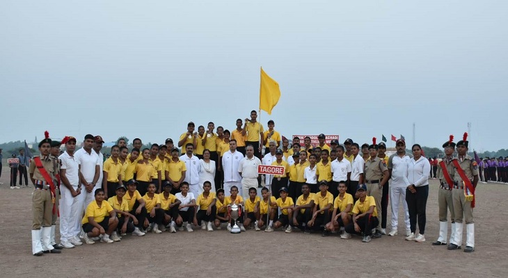 Aajkaal Daily (Desh Pardesh Ni Aajkaal)