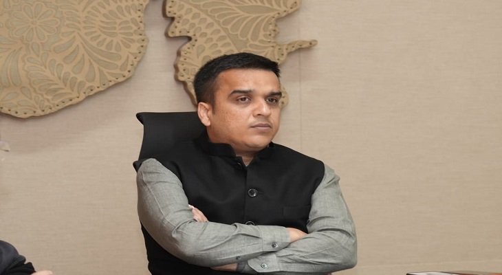 Aajkaal Daily (Desh Pardesh Ni Aajkaal)