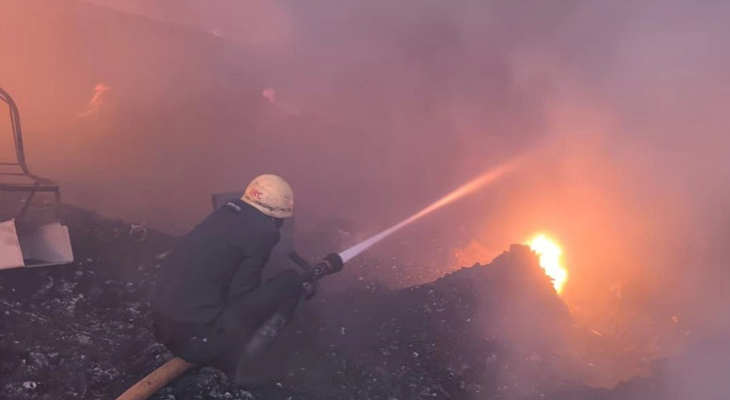 Aajkaal Daily (Desh Pardesh Ni Aajkaal)