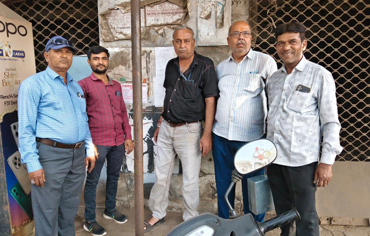 Aajkaal Daily (Desh Pardesh Ni Aajkaal)