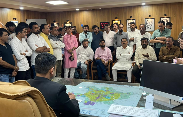 Aajkaal Daily (Desh Pardesh Ni Aajkaal)