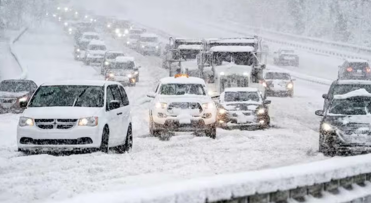 Aajkaal Daily (Desh Pardesh Ni Aajkaal)