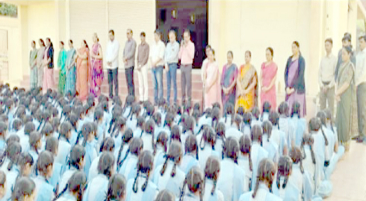Aajkaal Daily (Desh Pardesh Ni Aajkaal)