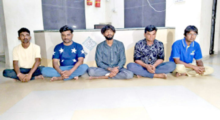 Aajkaal Daily (Desh Pardesh Ni Aajkaal)