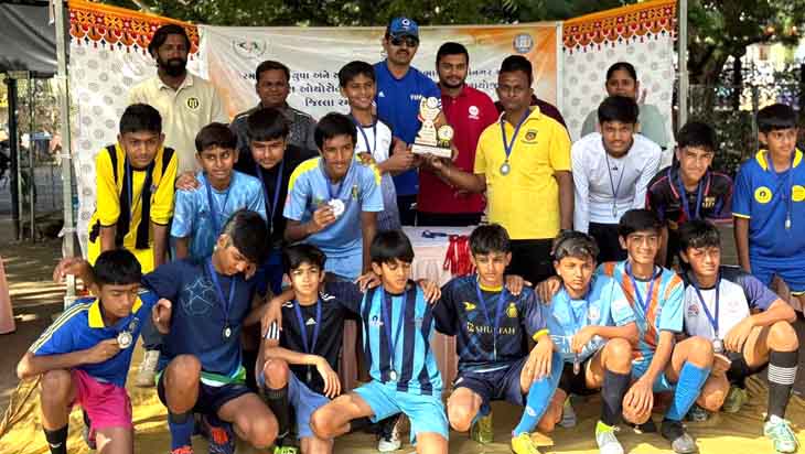 Aajkaal Daily (Desh Pardesh Ni Aajkaal)