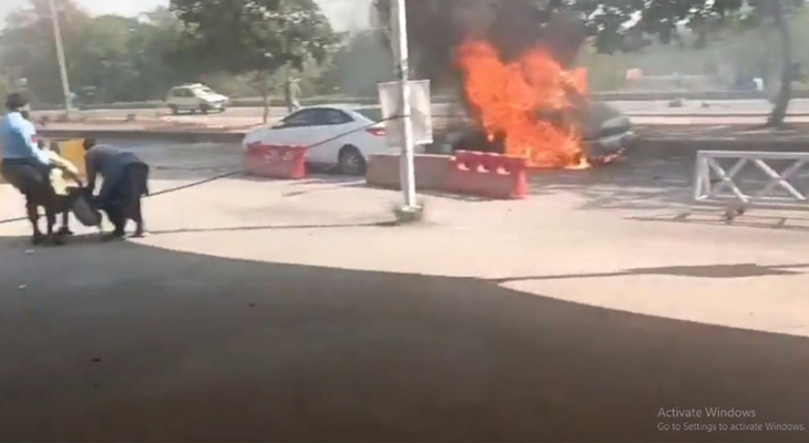 Aajkaal Daily (Desh Pardesh Ni Aajkaal)