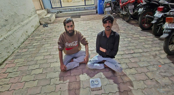 Aajkaal Daily (Desh Pardesh Ni Aajkaal)