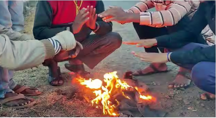 Aajkaal Daily (Desh Pardesh Ni Aajkaal)