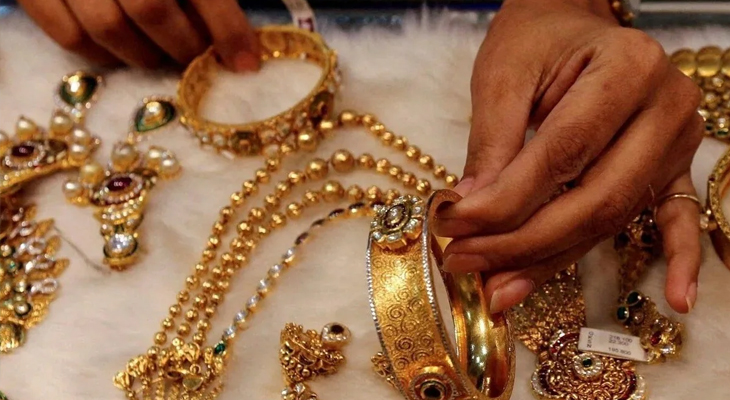 Aajkaal Daily (Desh Pardesh Ni Aajkaal)