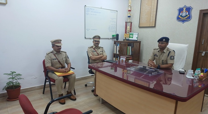 Aajkaal Daily (Desh Pardesh Ni Aajkaal)