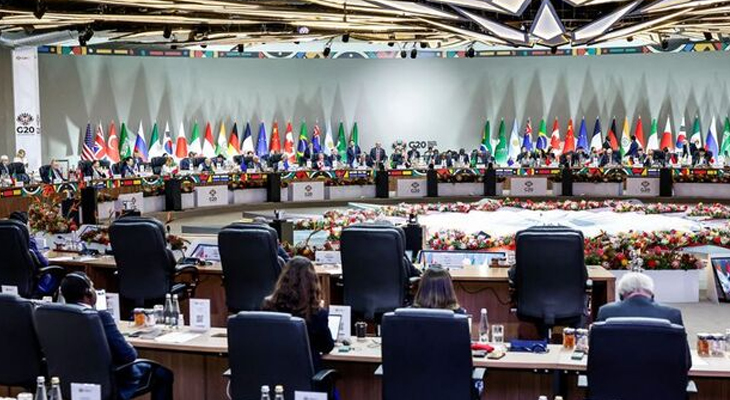 Aajkaal Daily (Desh Pardesh Ni Aajkaal)