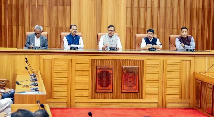 Aajkaal Daily (Desh Pardesh Ni Aajkaal)