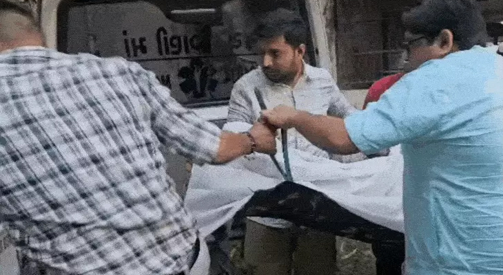 Aajkaal Daily (Desh Pardesh Ni Aajkaal)