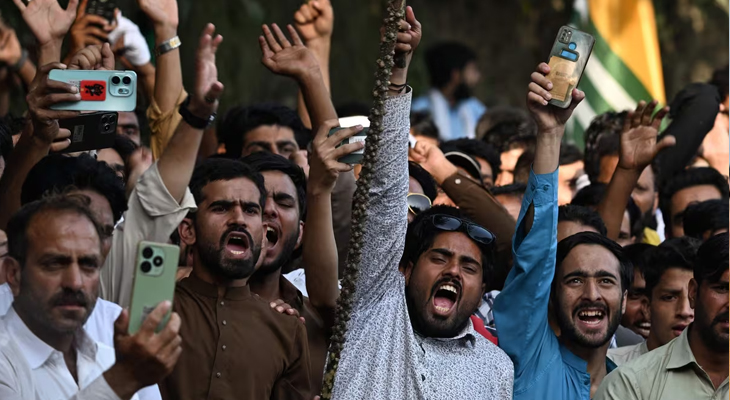 Aajkaal Daily (Desh Pardesh Ni Aajkaal)