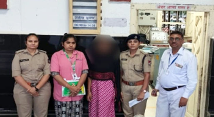 Aajkaal Daily (Desh Pardesh Ni Aajkaal)