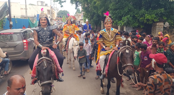 Aajkaal Daily (Desh Pardesh Ni Aajkaal)