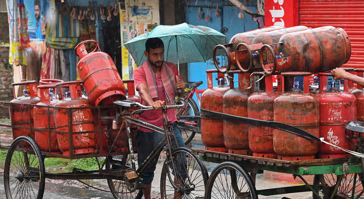 Aajkaal Daily (Desh Pardesh Ni Aajkaal)