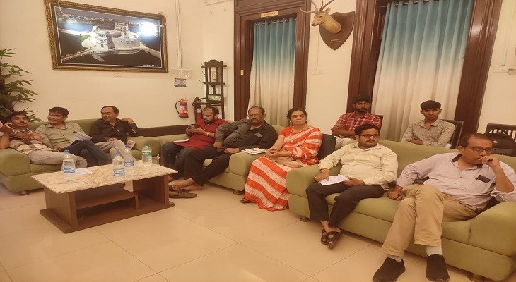 Aajkaal Daily (Desh Pardesh Ni Aajkaal)