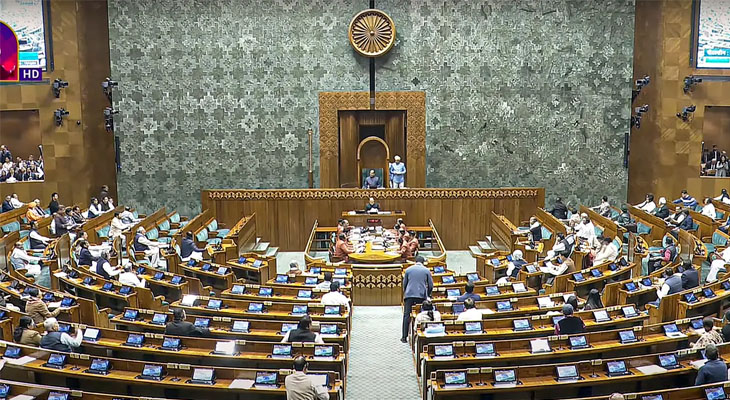 Aajkaal Daily (Desh Pardesh Ni Aajkaal)