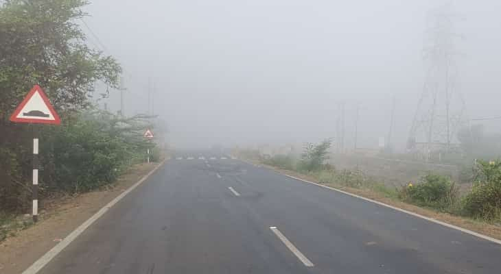 Aajkaal Daily (Desh Pardesh Ni Aajkaal)