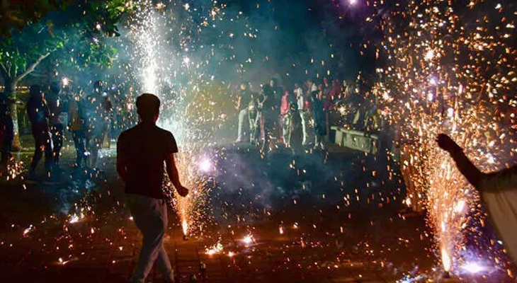 Aajkaal Daily (Desh Pardesh Ni Aajkaal)