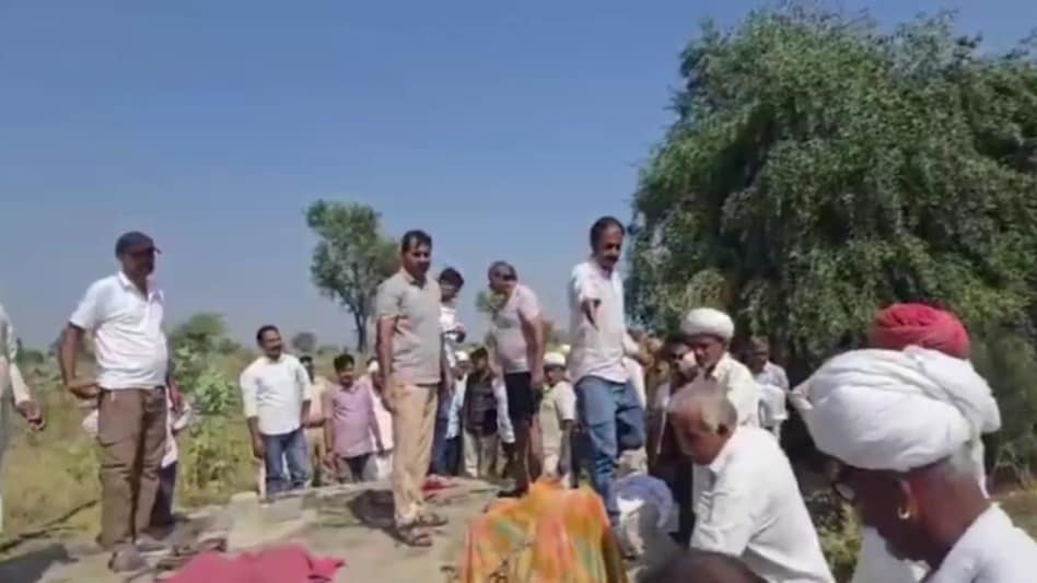 Aajkaal Daily (Desh Pardesh Ni Aajkaal)