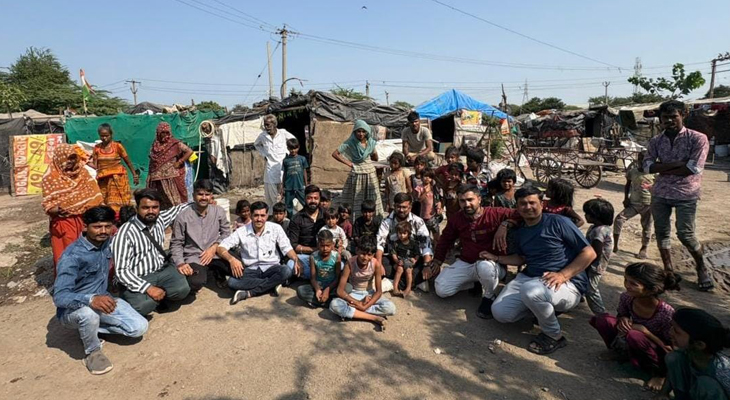 Aajkaal Daily (Desh Pardesh Ni Aajkaal)