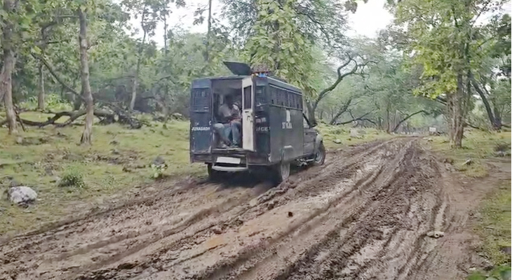 Aajkaal Daily (Desh Pardesh Ni Aajkaal)