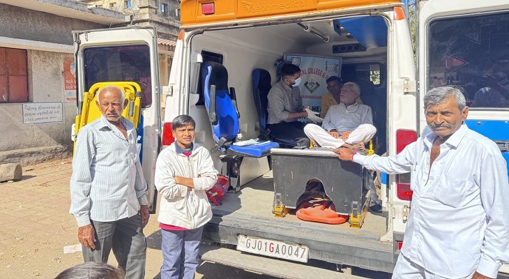 Aajkaal Daily (Desh Pardesh Ni Aajkaal)