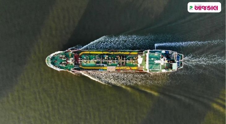 Aajkaal Daily (Desh Pardesh Ni Aajkaal)