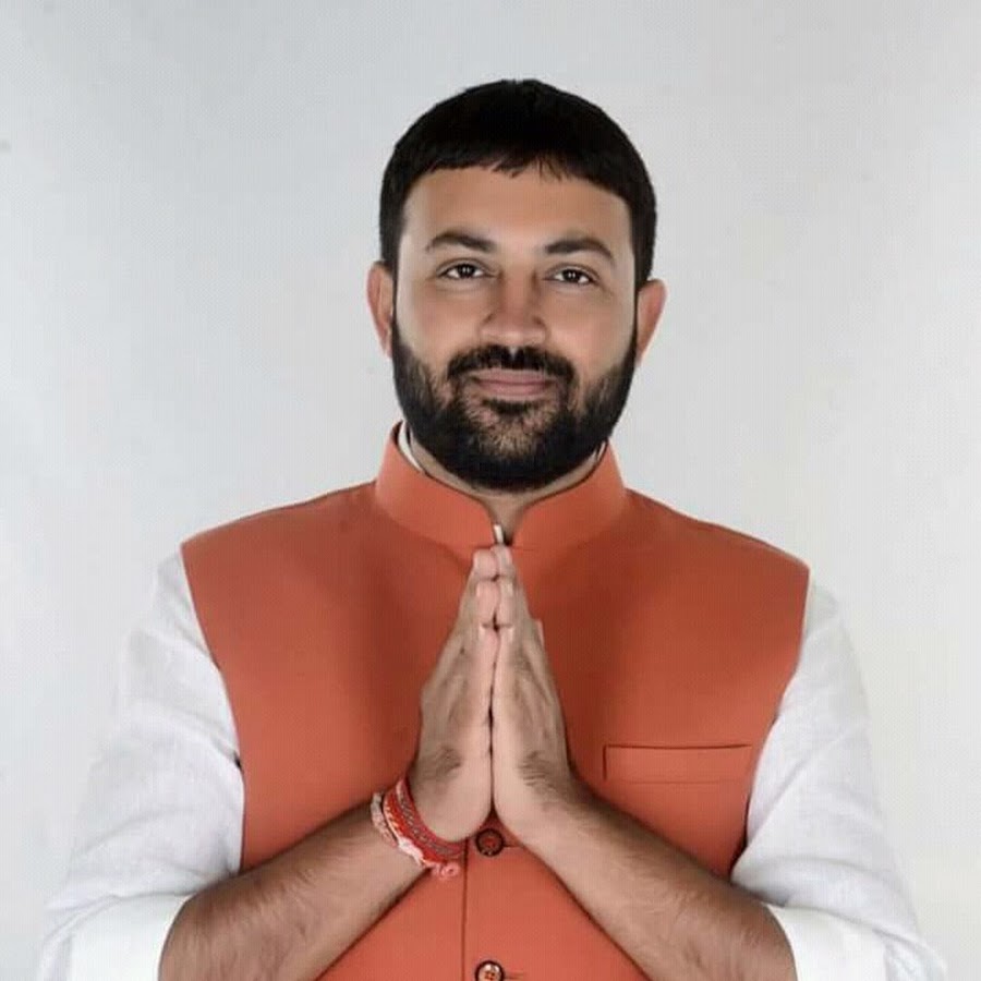 Aajkaal Daily (Desh Pardesh Ni Aajkaal)