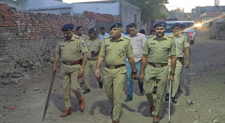 Aajkaal Daily (Desh Pardesh Ni Aajkaal)