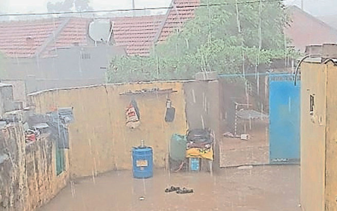 Aajkaal Daily (Desh Pardesh Ni Aajkaal)