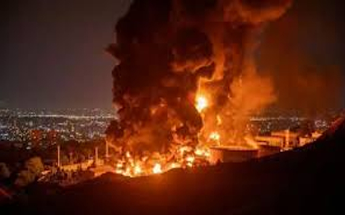 Aajkaal Daily (Desh Pardesh Ni Aajkaal)