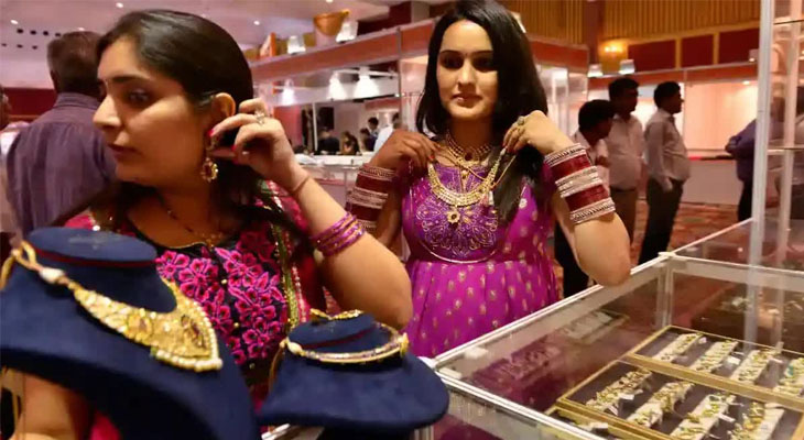 Aajkaal Daily (Desh Pardesh Ni Aajkaal)