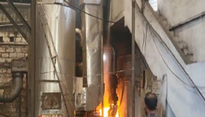 Aajkaal Daily (Desh Pardesh Ni Aajkaal)