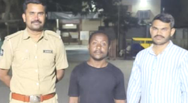 Aajkaal Daily (Desh Pardesh Ni Aajkaal)