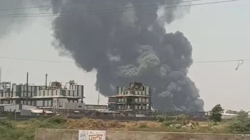 Aajkaal Daily (Desh Pardesh Ni Aajkaal)