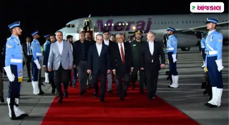 Aajkaal Daily (Desh Pardesh Ni Aajkaal)