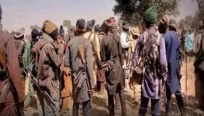 Aajkaal Daily (Desh Pardesh Ni Aajkaal)