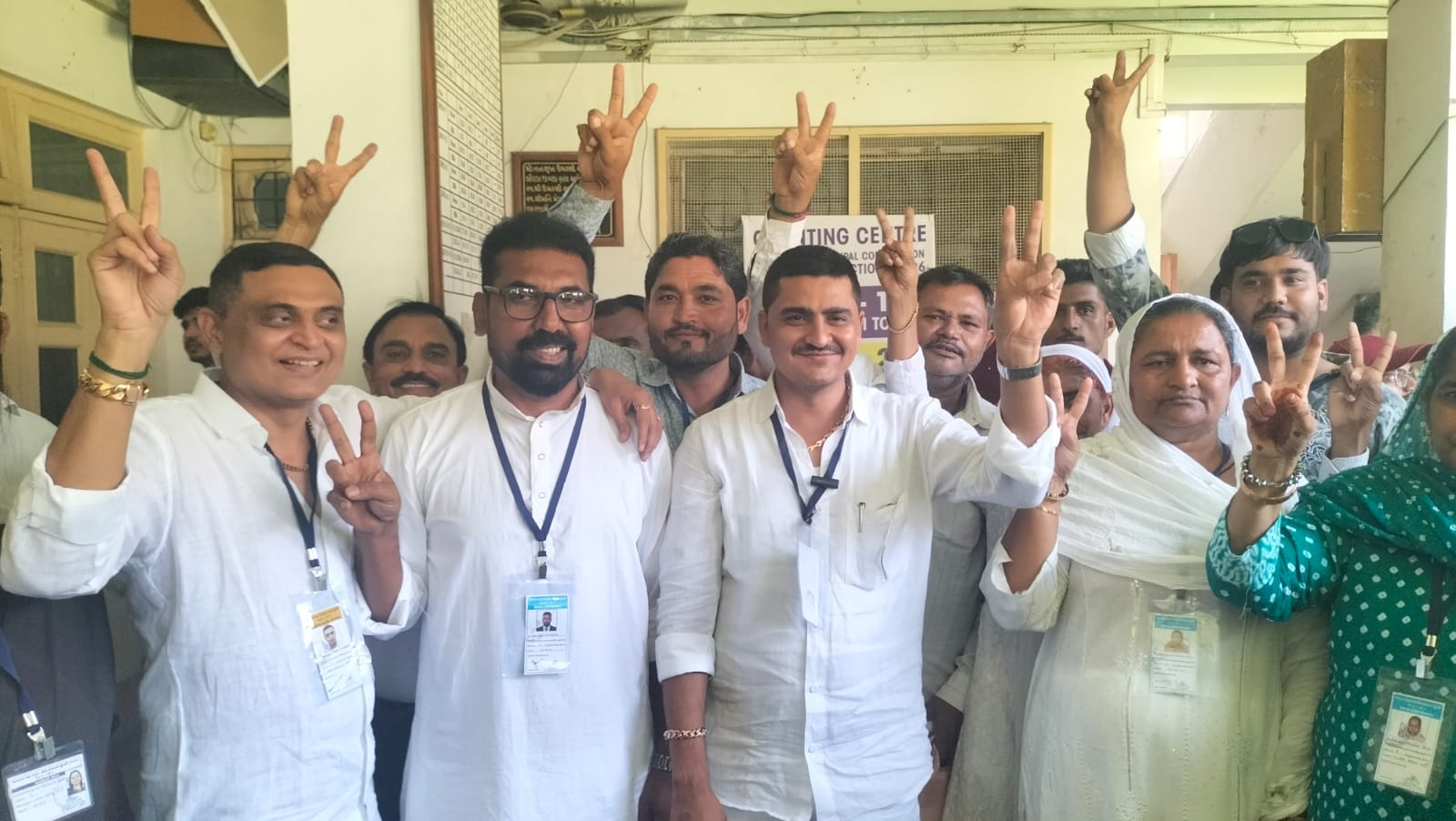 Aajkaal Daily (Desh Pardesh Ni Aajkaal)