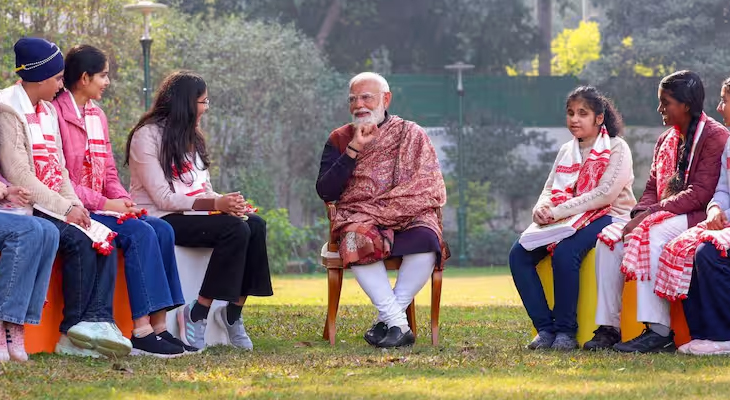 Aajkaal Daily (Desh Pardesh Ni Aajkaal)