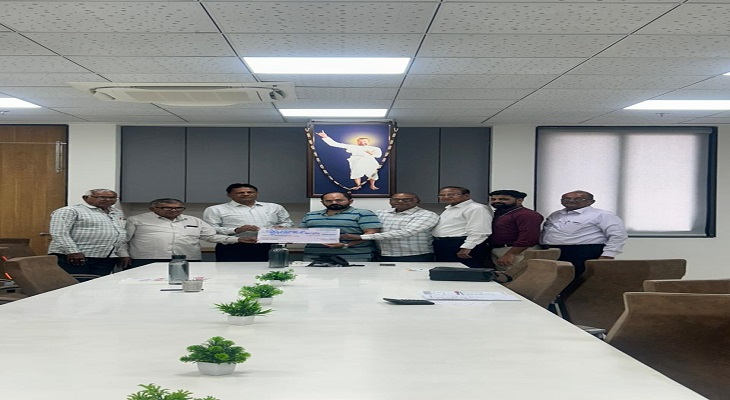 Aajkaal Daily (Desh Pardesh Ni Aajkaal)