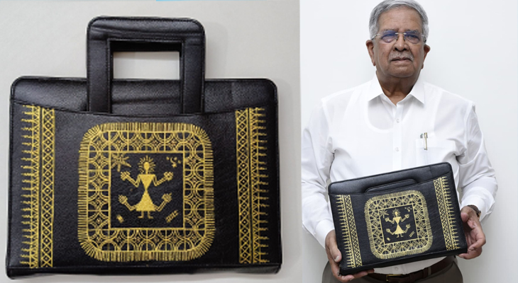 Aajkaal Daily (Desh Pardesh Ni Aajkaal)