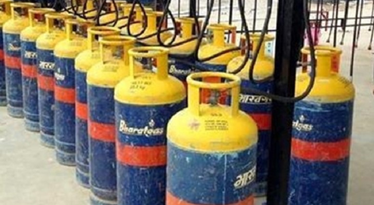 Aajkaal Daily (Desh Pardesh Ni Aajkaal)