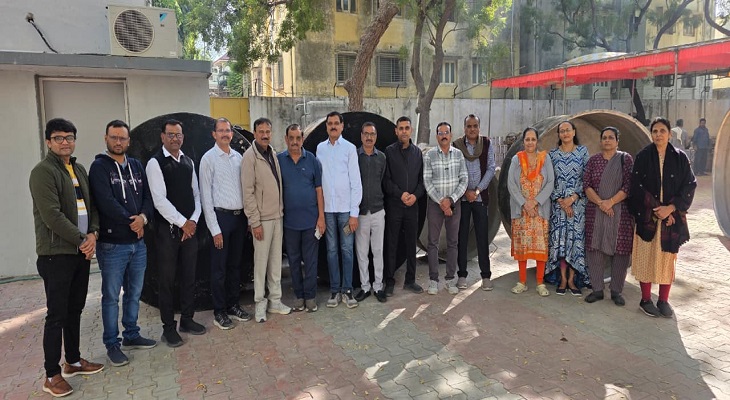 Aajkaal Daily (Desh Pardesh Ni Aajkaal)