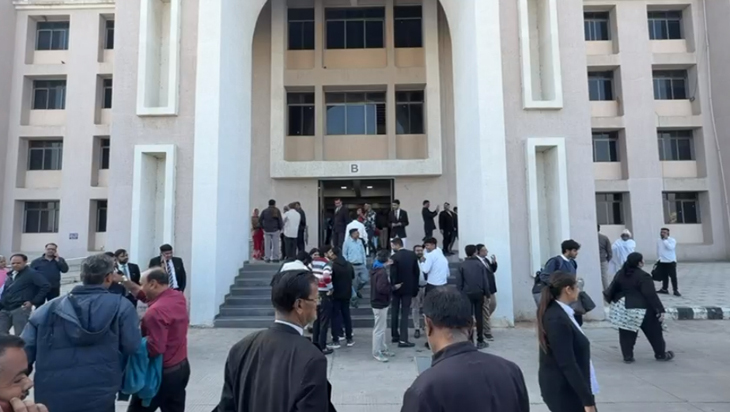 Aajkaal Daily (Desh Pardesh Ni Aajkaal)