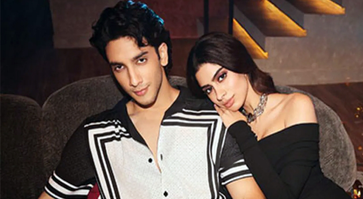 Aajkaal Daily (Desh Pardesh Ni Aajkaal)